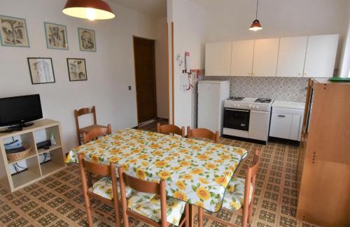 Vesta Apartamento | Apartment Villa Martinelli-1 by Interhome