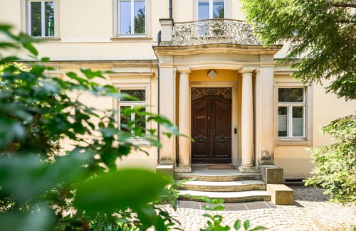Loschwitz Apartamento | Apartamento 'Villenwohnung Dresden Loschwitz' con terraza compartida, jardín y Wi-Fi