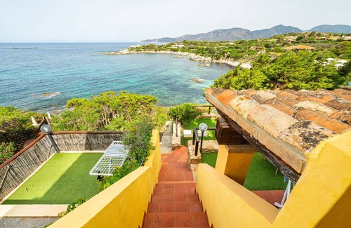 San Stefano Apartamento | Apartment 'Villetta Francesca' with Sea View, Private Terrace and Air Conditioning