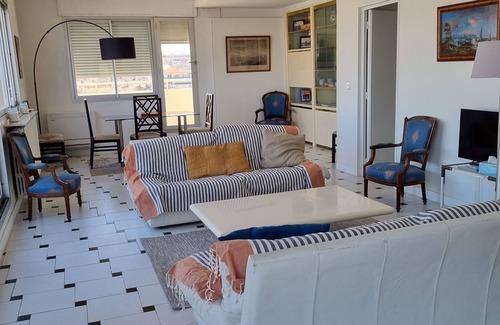 Opera Apartamento | Apartamento 'Vue Imprenable Sur Le Vieux Port' con vistas al mar, Wi-Fi y aire acondicionado