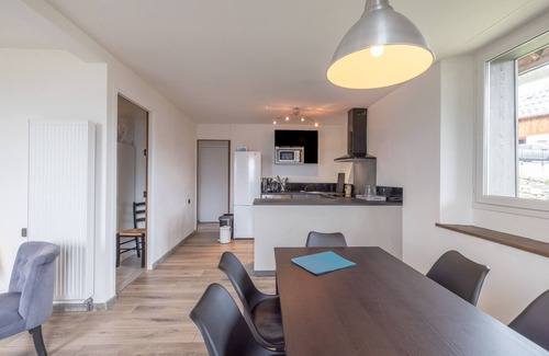 Plateau-d'Assy Apartamento | Apartment 'Vue Mt Blanc-grd Espace Vert-6 Pers' with Mountain View, Shared Garden and Wi-Fi