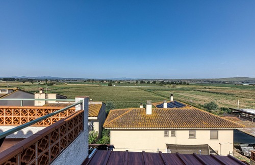 Bellcaire d'Emporda Apartamento | Apartamento con vistas en Bellcaire