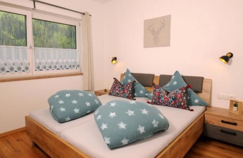 Tux Apartamento | Apartment Wanglblick by Interhome