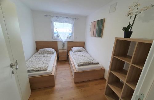Thannhausen Apartamento | Apartment Weizblick