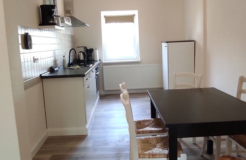 Cottbus Apartamento | Apartment Wernerstr in the center - 3 bedrooms