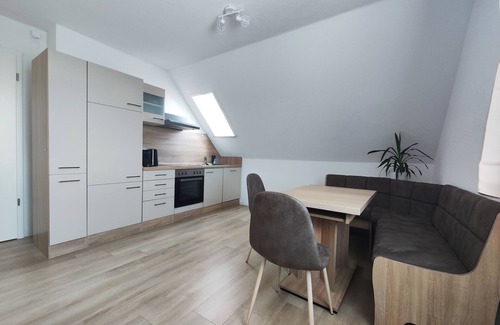 Sindelfingen Apartamento | Apartamento 'Whitestar' con Wi-Fi