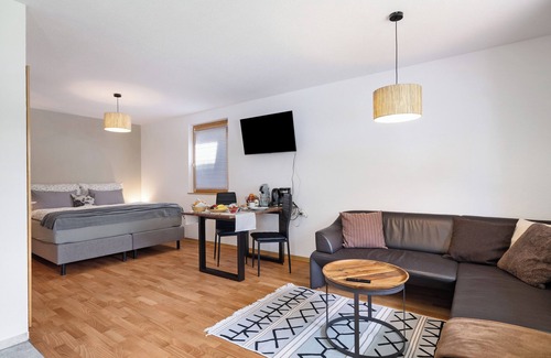 Mellau Apartamento | Apartamento 'Wiff's Studio' con vistas a la montaña y jardín privado