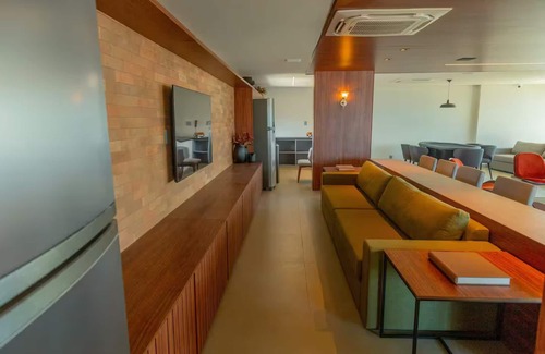 Armacao Apartamento | Apartment with a Beach and City View