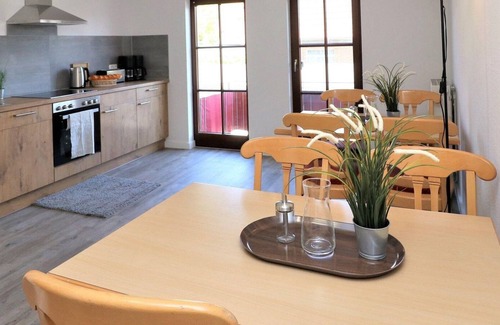 Ostseebad Wustrow Apartamento | Apartment with balcony and Bodden view directly at the harbor of Wustrow