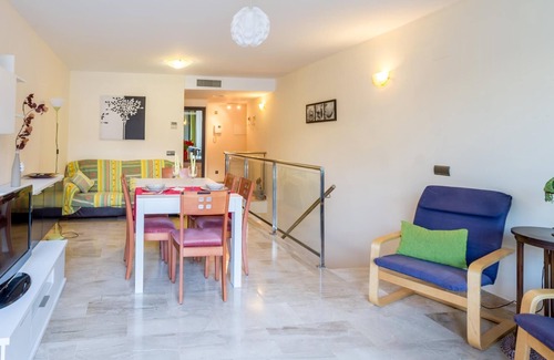 Costa Dorada Apartamento | Apartamento con terraza y piscina a 100m playa