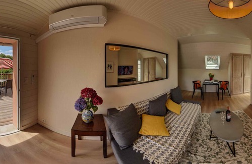 Clohars-Fouesnant Apartamento | Apartment with terrace overlooking the park