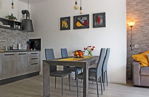 Noventa di Piave Apartamento | Apartamento con entrada independiente