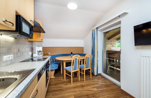 Am Feuersang Apartamento | Apartment with 2 bedrooms and bathroom