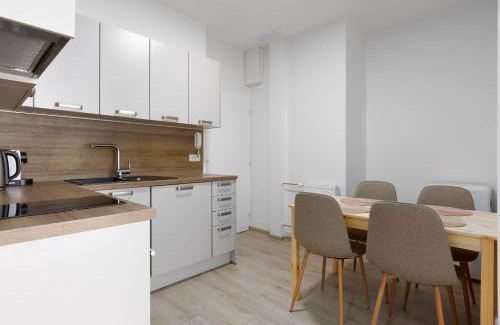 Prague 4 Apartamento | Apartment with 2 bedrooms with kitchen near metro