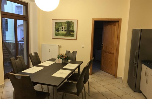 Altstadt Apartamento | Apartamento de 3 dormitorios y balcón en el casco antiguo de Görlitz.