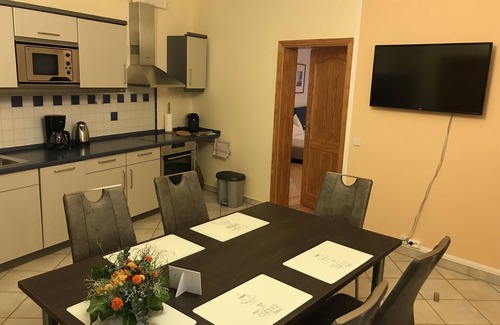 Altstadt Apartamento | Apartamento de 3 dormitorios y balcón en el casco antiguo de Görlitz.