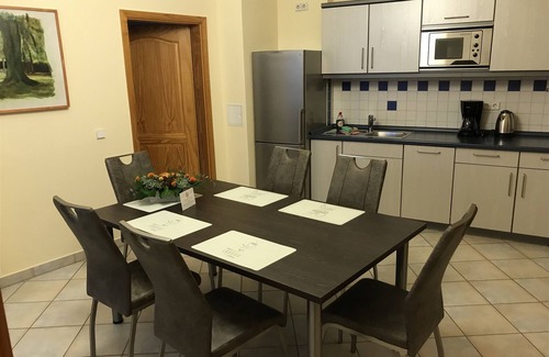 Altstadt Apartamento | Apartamento de 3 dormitorios y balcón en el casco antiguo de Görlitz.