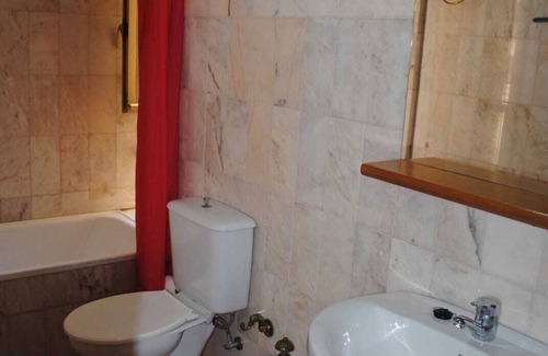 Cadiz Casa | Piso de 4 habitaciones y 2 baños a escasos metros de la playa. Todo exterior