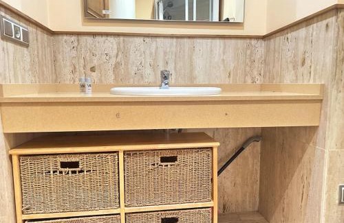Maria Auxiliadora Apartamento | Apartment with a balcony, downtown, free parking by YBH