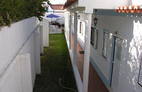 Vila Nova de Milfontes Casa | Apartamento con jardín, en la zona antigua de Vila a 5 minutos a pie de la playa