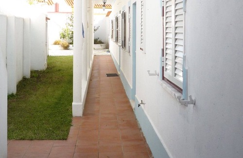 Vila Nova de Milfontes Casa | Apartamento con jardín, en la zona antigua de Vila a 5 minutos a pie de la playa