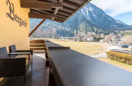 Oetz Apartamento | Apartment with Balcony