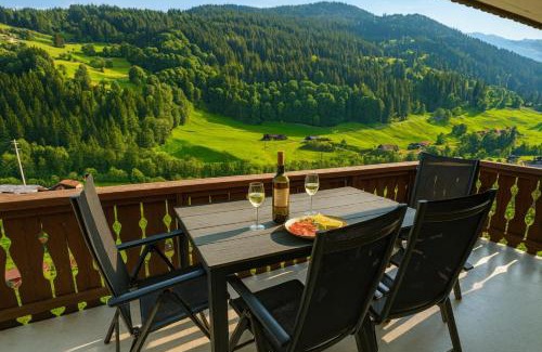 Kublis Apartamento | Apartment with Balcony & Mountain View