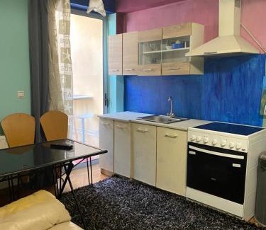 Alimos Apartamento | Apartment with barbecue 1 km beach