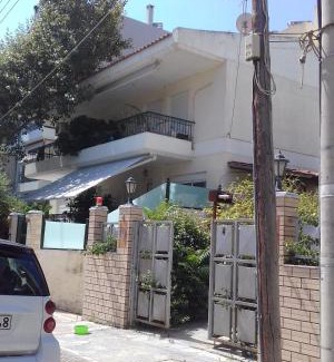 Alimos Apartamento | Apartment with barbecue 1 km beach