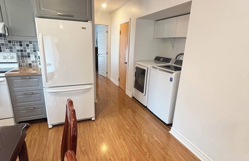 Les Maskoutains Regional County Municipality Apartamento | Apartment with a Balcony. Free Parking.