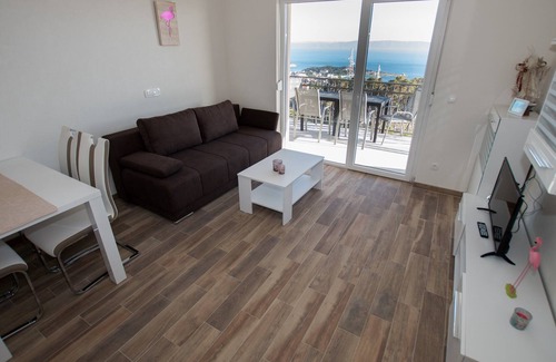 Ratac Villa | Apartamento con piscina comunitaria MAMATO-A7