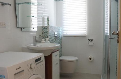 Inch Marlowe Apartamento | Apartment with double bed and private outdoor kitchen Higher Heights, Barbados
