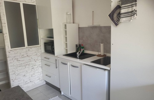 Muides-sur-Loire Casa | Apartment with Private Terrace, Wi-Fi and Air Conditioning