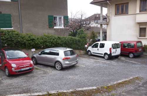 Thonon-les-Bains Apartamento | Apartamento con parking, wifi, Thonon cerca de los baños termales.