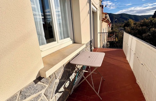 Le Boulou Apartamento | Apartment with garage Le Boulou for cures or vacationers. sleeps 6