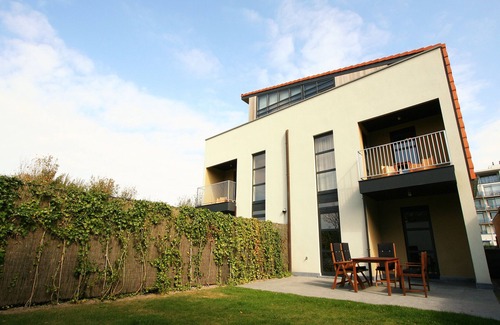 Cadzand-Bad Apartamento | Apartment with garden directly at the beach