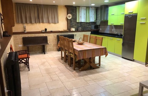 Ezcaray Apartamento | APARTAMENTO CON JARDIN
