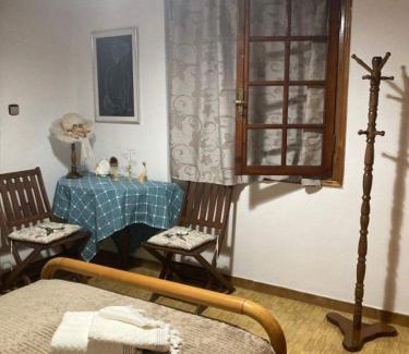 Lokroi Apartamento | Apartment with Garden