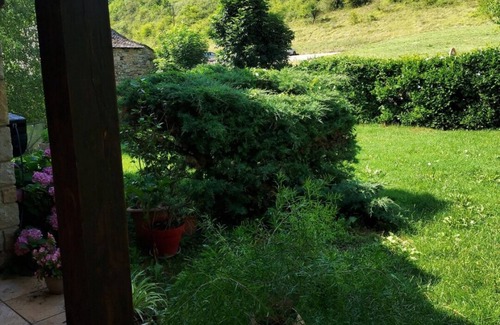 Espalion Apartamento | Apartment with garden, located at the entrance to Espalion.