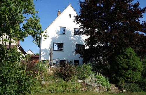 Grossheirath Apartamento | Apartamento con entrada propia a solo 20 minutos de la ciudad cultural mundial de Bamberg