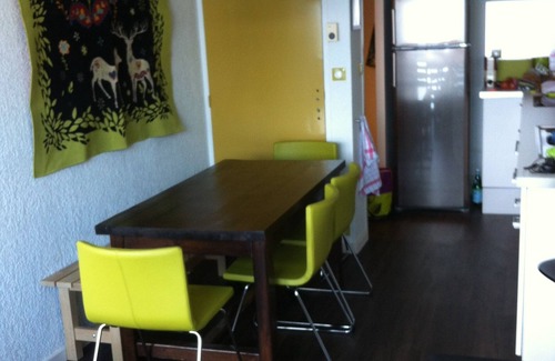 Les Almes Apartamento | Apartamento con amplio balcón, cálido, completamente reformado.