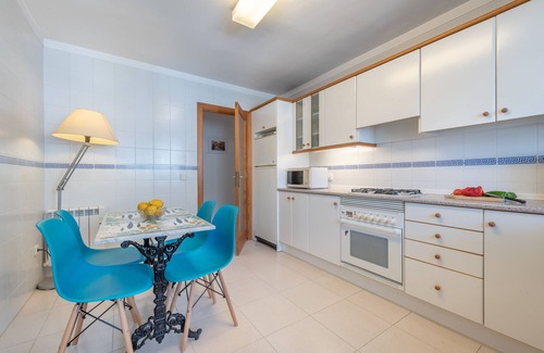 Puerto de Soller Apartamento | Apartamento con vistas a la montaña, Wi-Fi y aire acondicionado.