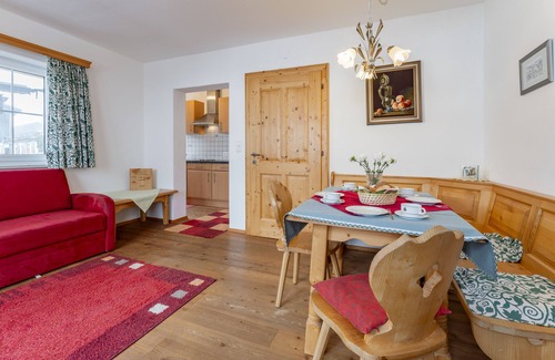 Goldegg Apartamento | Apartment with pool and plenty of space