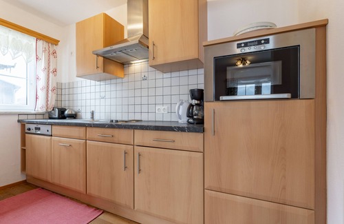Goldegg Apartamento | Apartment with pool and plenty of space
