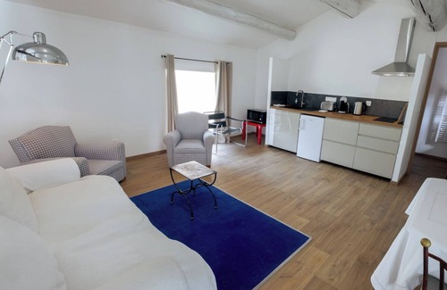 Apt Apartamento | Apartment with pool in Apt - 234 APT