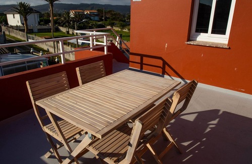 Carballo Apartamento | Apartamento con terraza privada y en primera línea de playa
