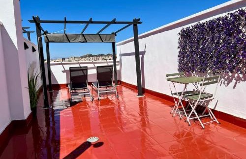 El Ejido Apartamento | Apartment with Private Rooftop by Easytrip