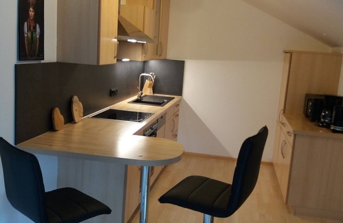 Riezlern Apartamento | Apartment with roof terrace, washing machine, cable car included in summer.