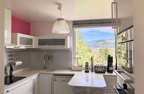 Le Mourillon Apartamento | Apartamento con terraza y magníficas vistas al mar!