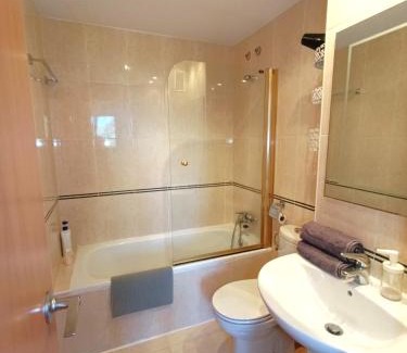 Alcossebre Apartamento | Apartment with sea view and pool
